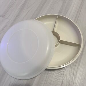 Tupperware- Divided Serving Platter Round